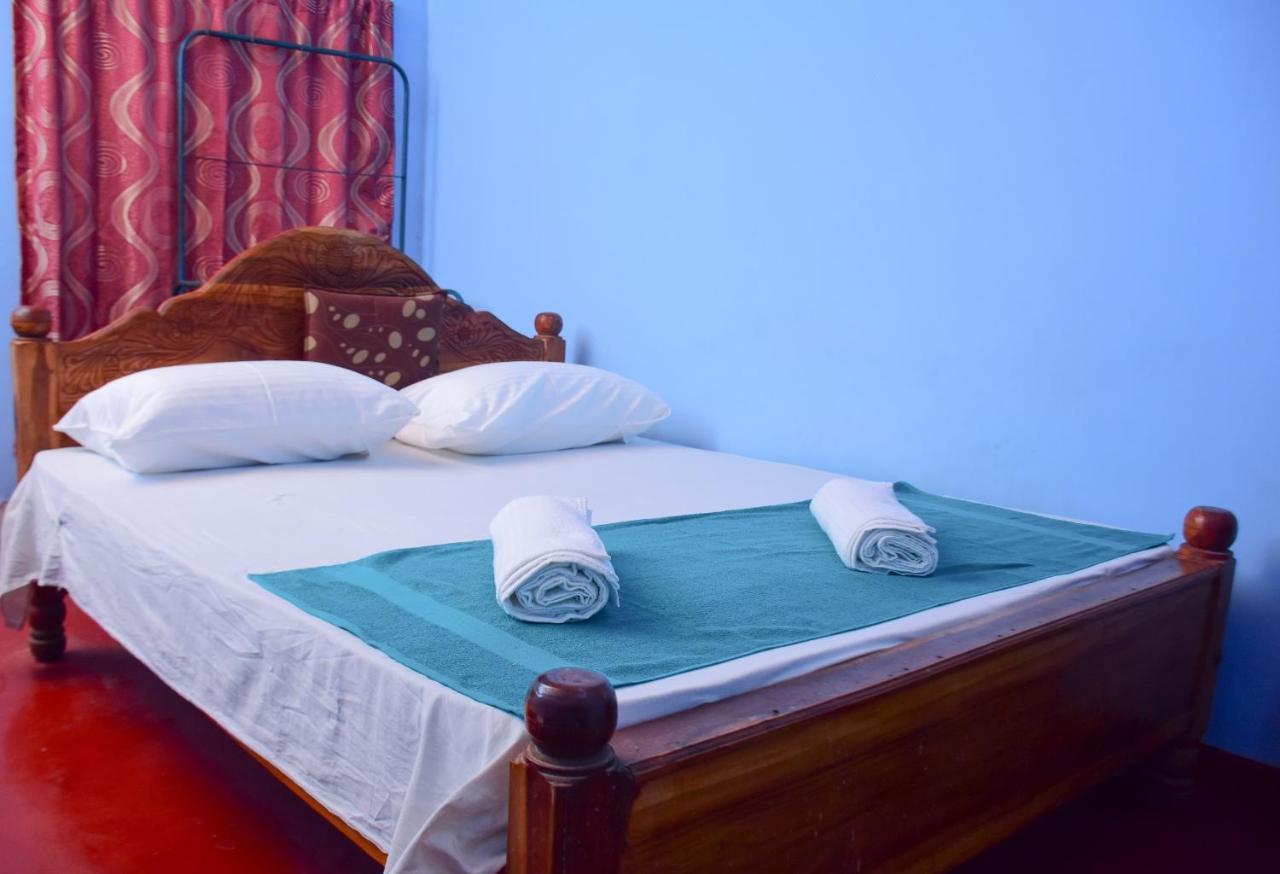 Relax Guest House Dambulla Esterno foto