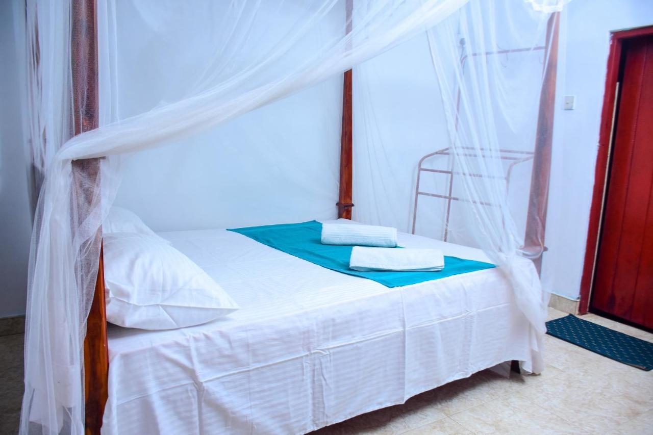 Relax Guest House Dambulla Esterno foto