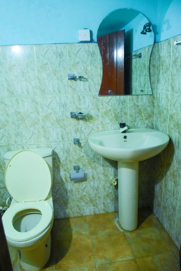 Relax Guest House Dambulla Esterno foto